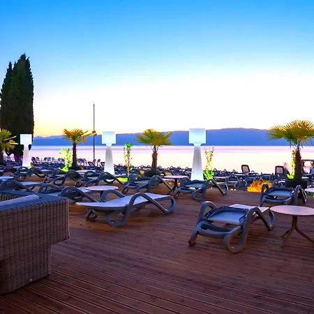 Szálloda Park Golden View Casino 4*