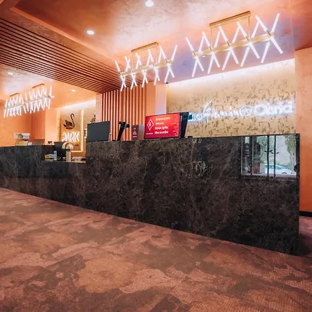 Park Golden View Casino Hotel